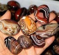 Banded Agate: Layers of Earth, Layers of Meaning