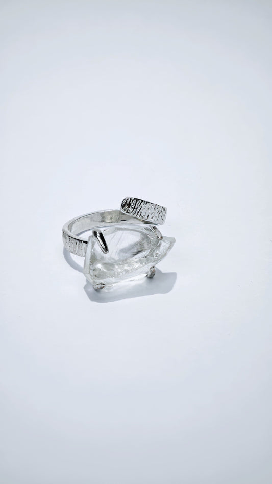 Clear Quartz: The Master Healer in Its Purest Form
