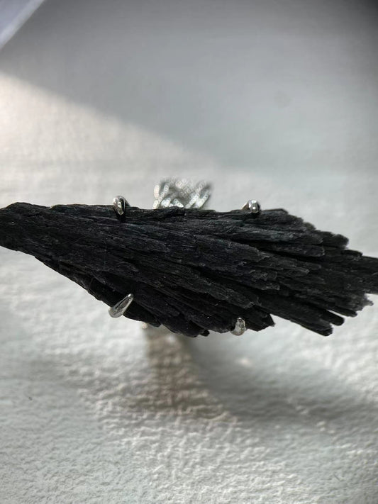 How to Use Crystals for Manifestation: A Step-by-Step Guide