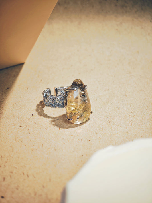 Rutilated Quartz: The Crystal of Illumination, Transformation and Manifestation
