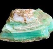 Chrysoprase: The Apple-Green Gem of Emotional Alchemy