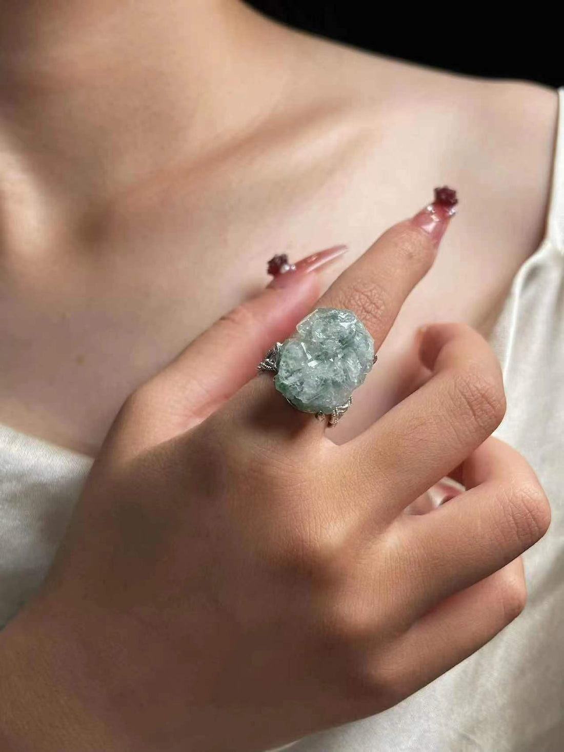 Scolecite — Crown Activation, Soul Sleep & Inner Temple Access