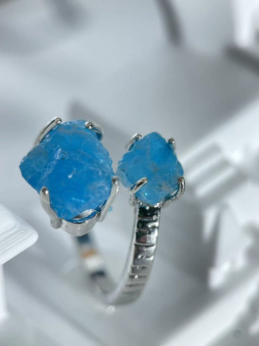 How to Choose the Right Raw Crystal for Your Energy: A Beginner’s Guide
