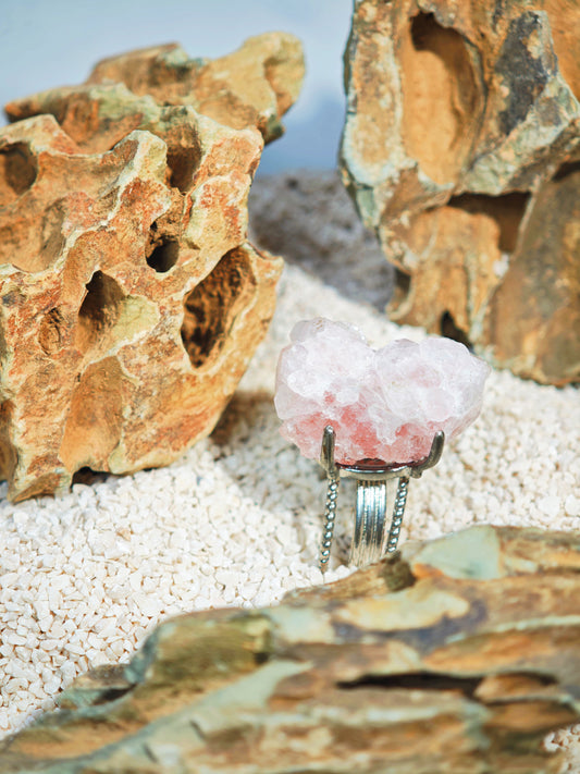 Crystals for Grounding and Stability: Rooting Your Energy with Raw Stone Support