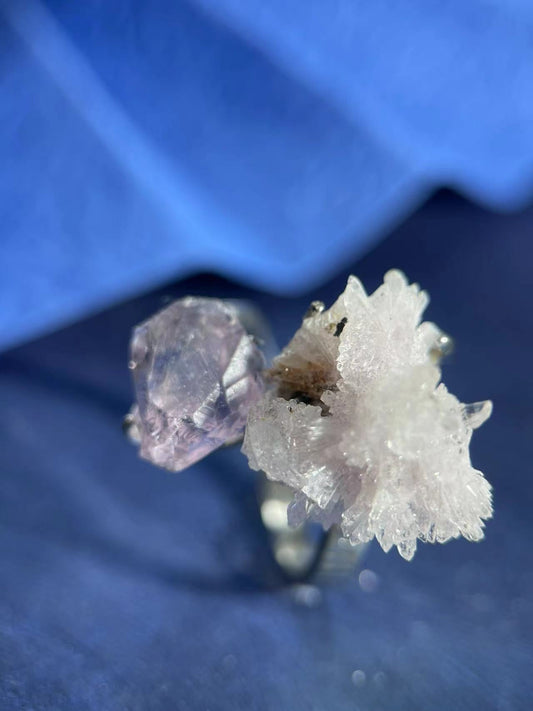 Crystals and Sound: Using Raw Stones with Tuning Forks, Singing Bowls & Voice