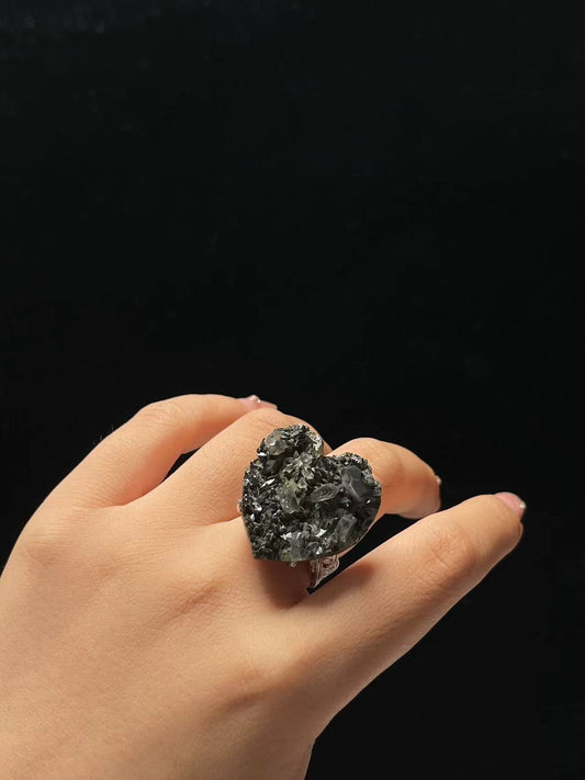 Jewelry for the Heart Chakra: Oryssia’s Adornment Guide for Emotional Alchemy