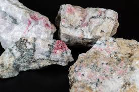 Tugtupite: The Rare Heart Stone of the Arctic