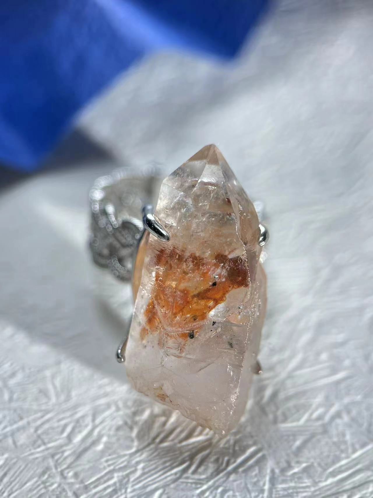 Petroleum Quartz with Red Clay ring