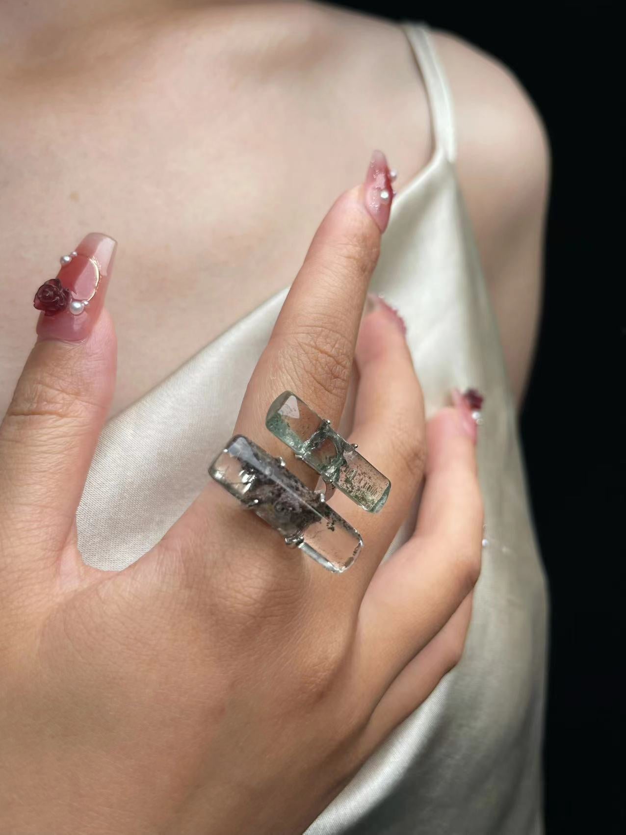 Red Phantom & Green Phantom Quartz ring