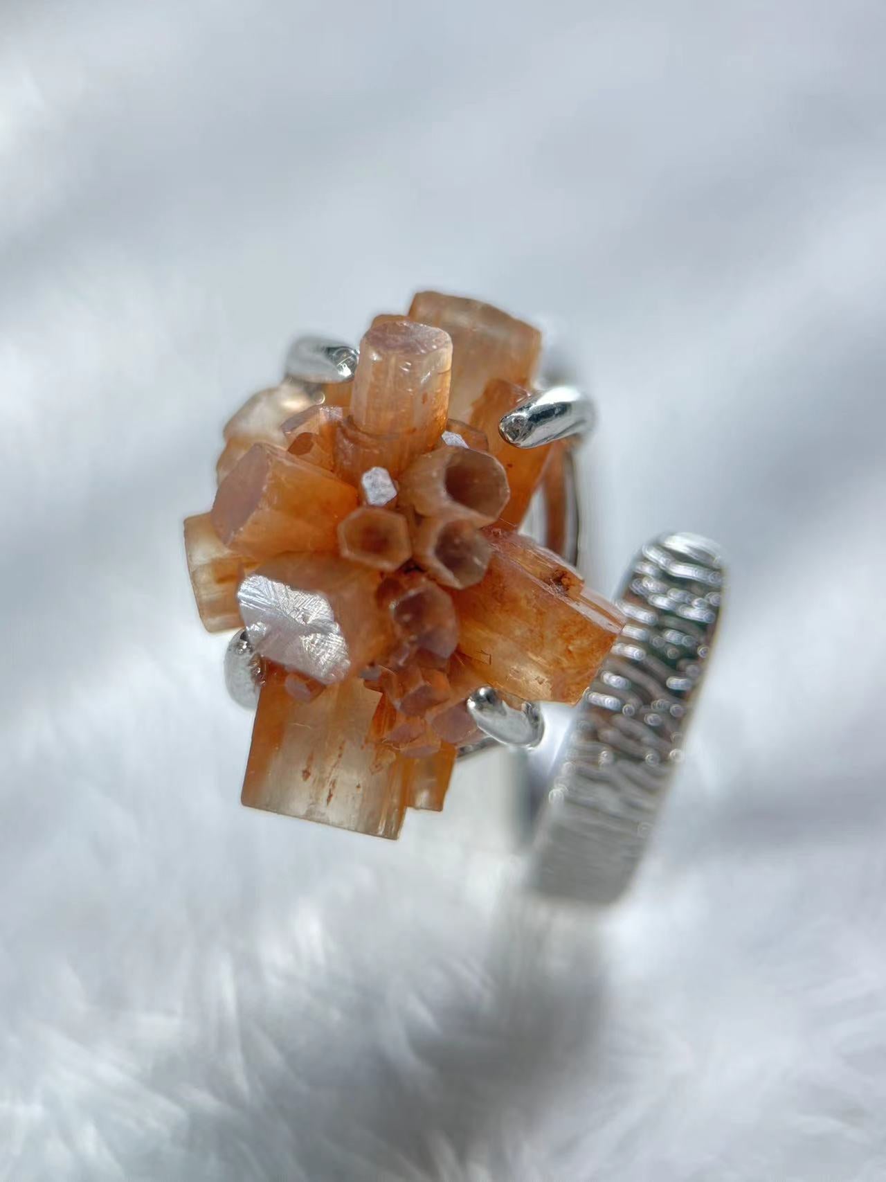 Aragonite Cluster Ring