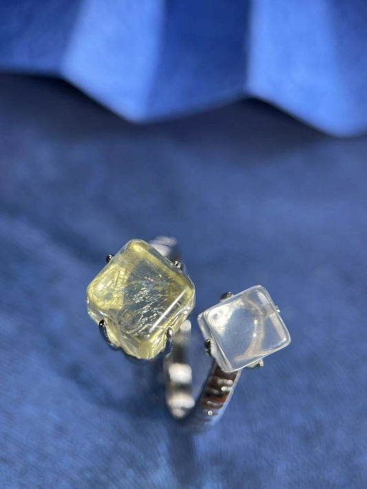 Crystals for Emotional Balance: How Raw Stones Heal the Heart and Calm the Mind