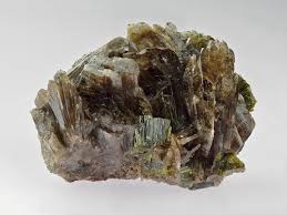 Axinite: The Earth’s Grounding Bridge in Raw Crystal Jewellery