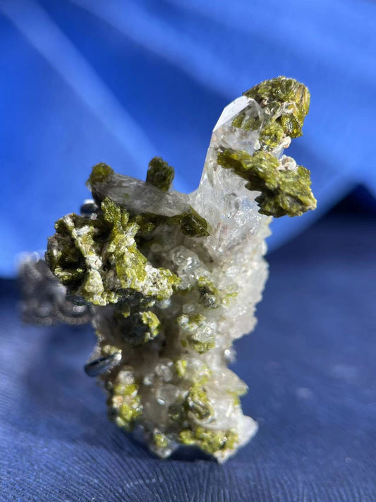 Crystals to Release Past Emotional Trauma and Reclaim Your Energy