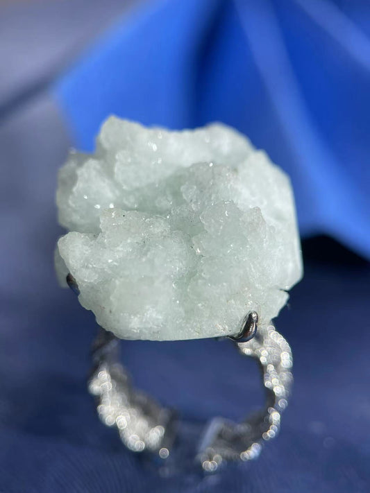 Crystals for Creativity: Using Raw Stones to Enhance Artistic Expression
