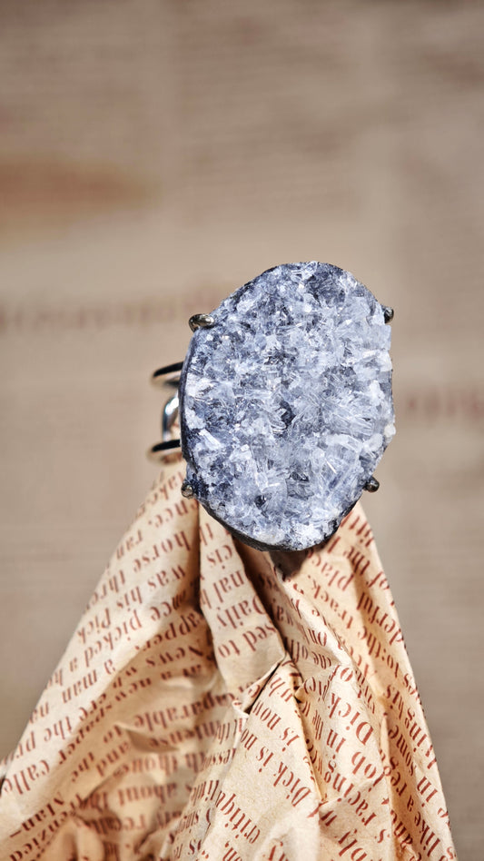 The Magic of Crystal Colors: Exploring the Spectrum of Energy