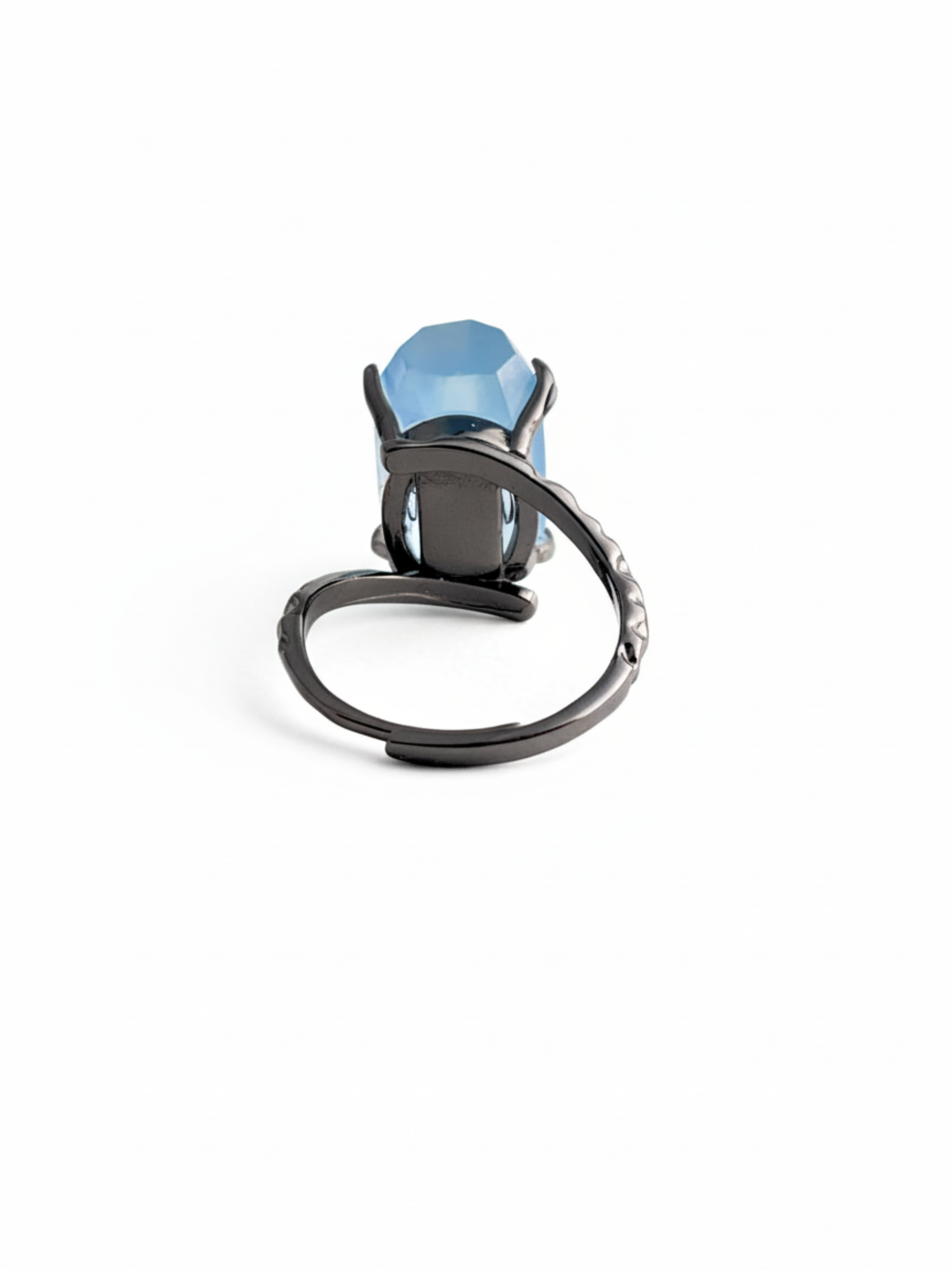 Back view of Aquamarine freeform ring