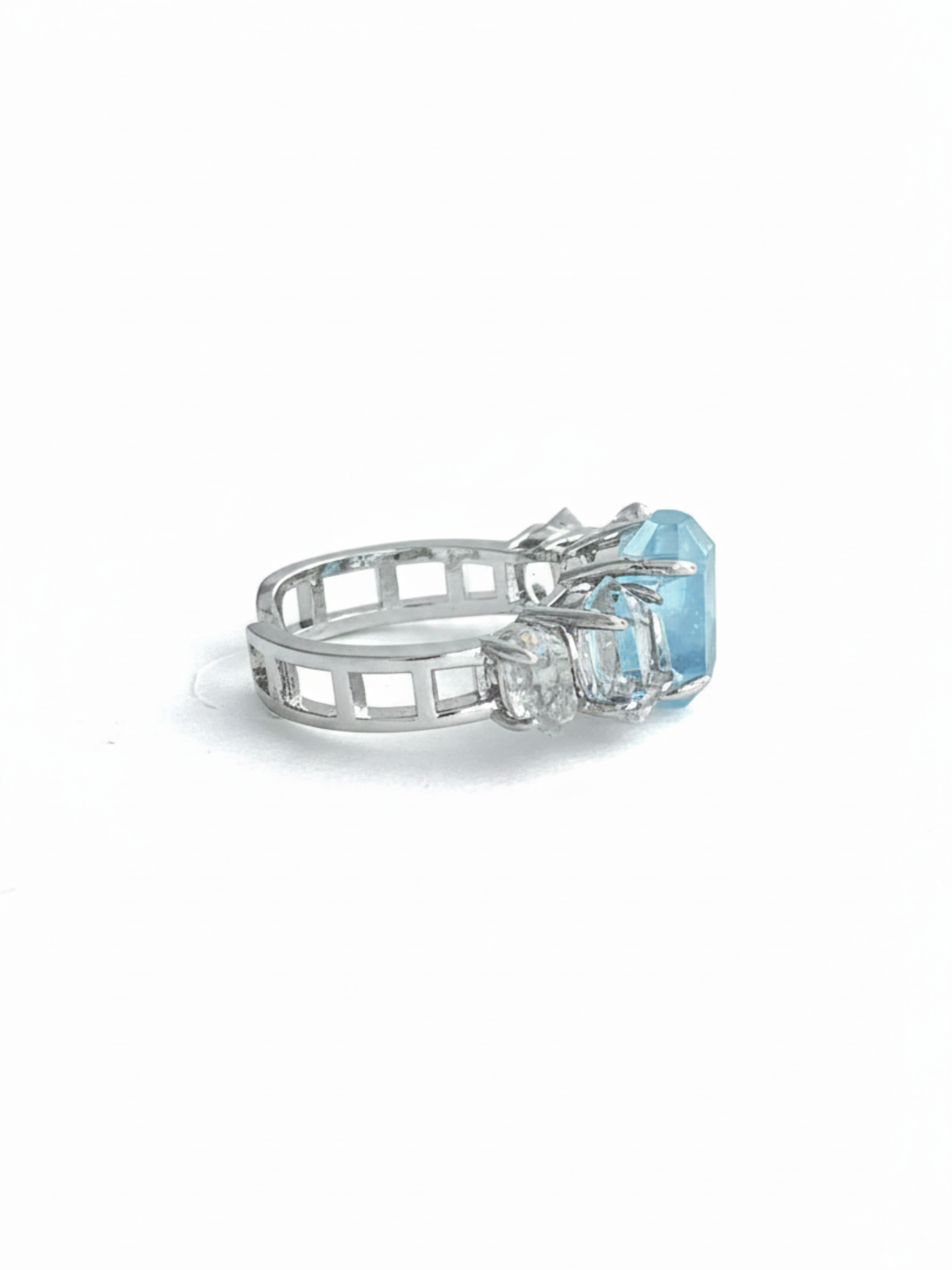 Aquamarine and Herkimer Diamond Quartz Ring side view