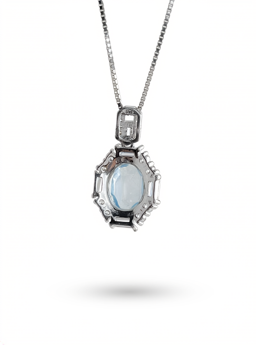 Back view of aquamarine necklace pendant setting