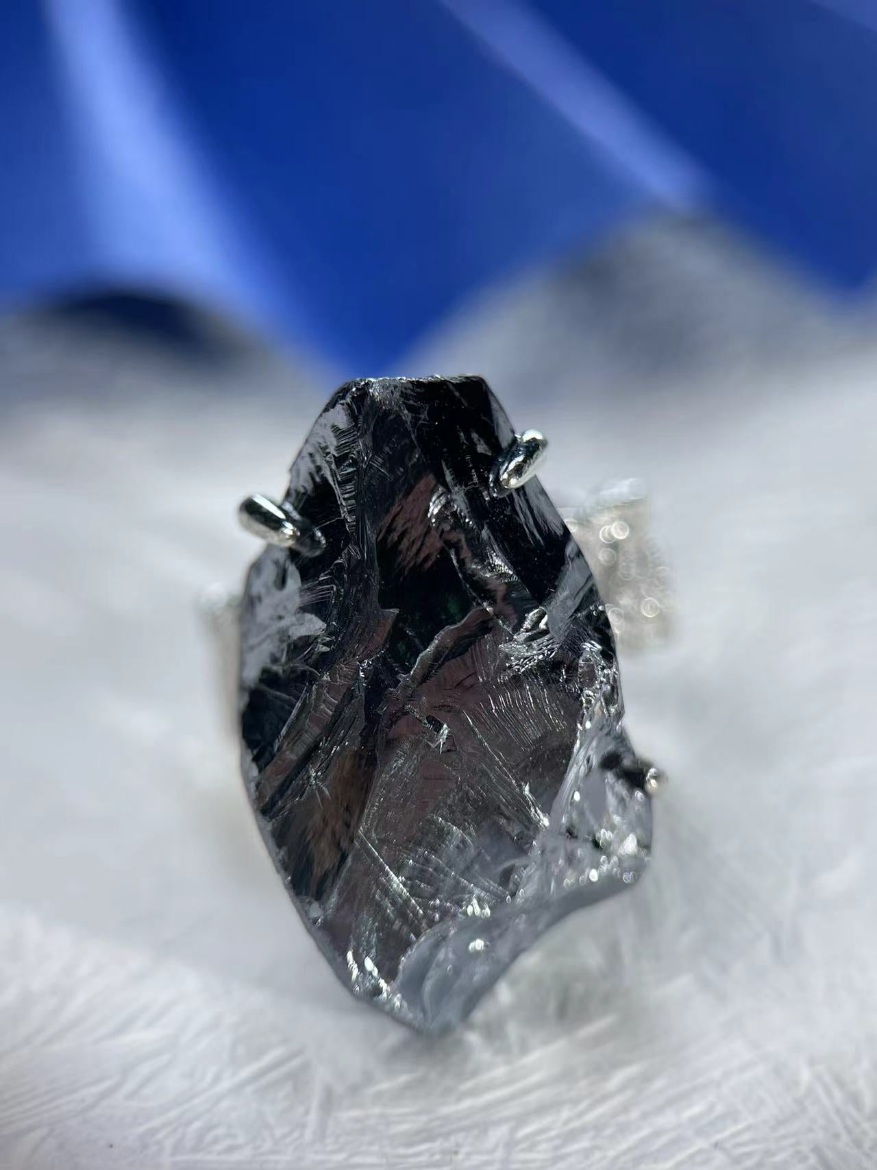 Water Veil | Terahertz Stone Ring