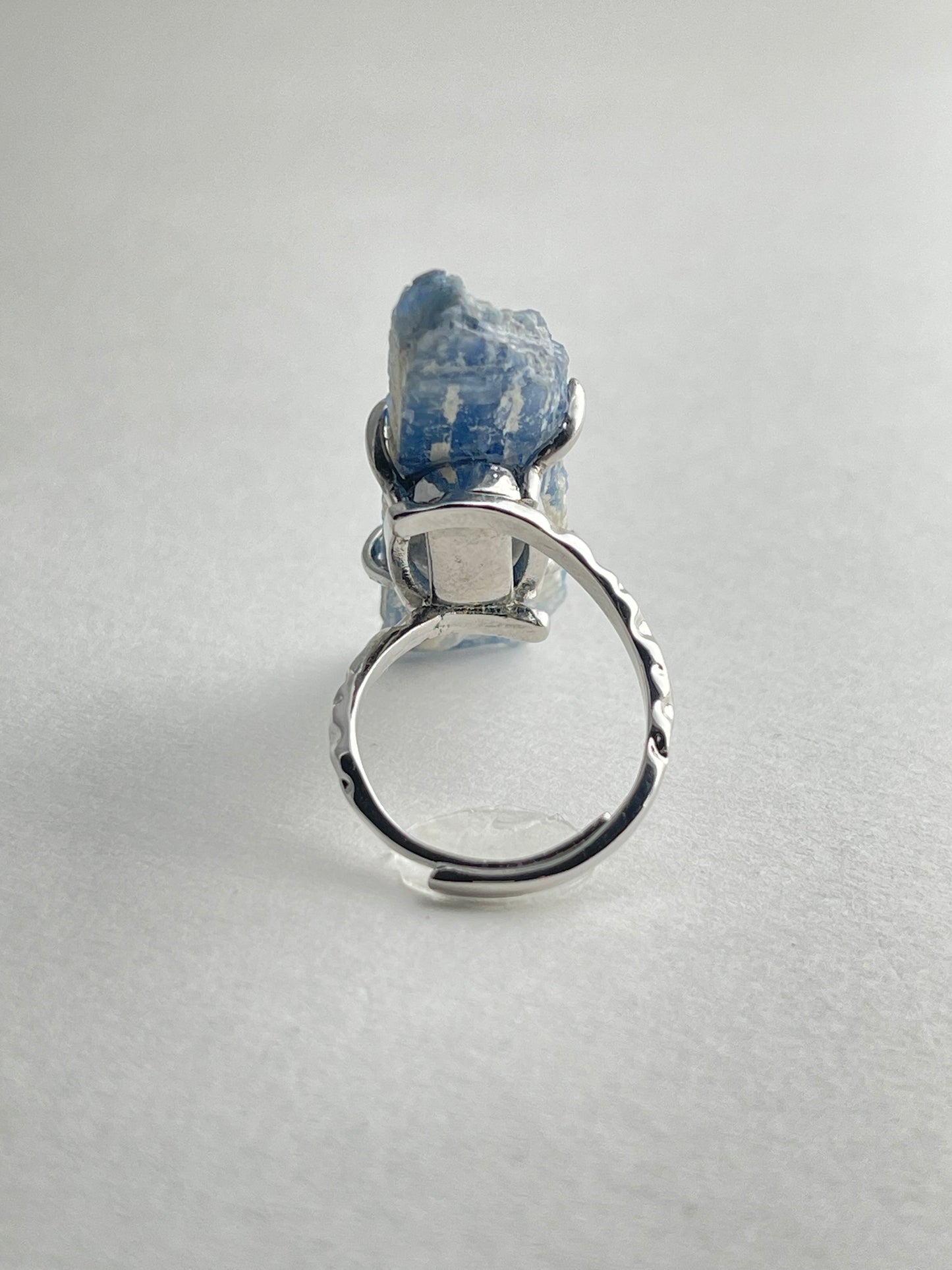 Back view of blue kyanite mineral specimen ring