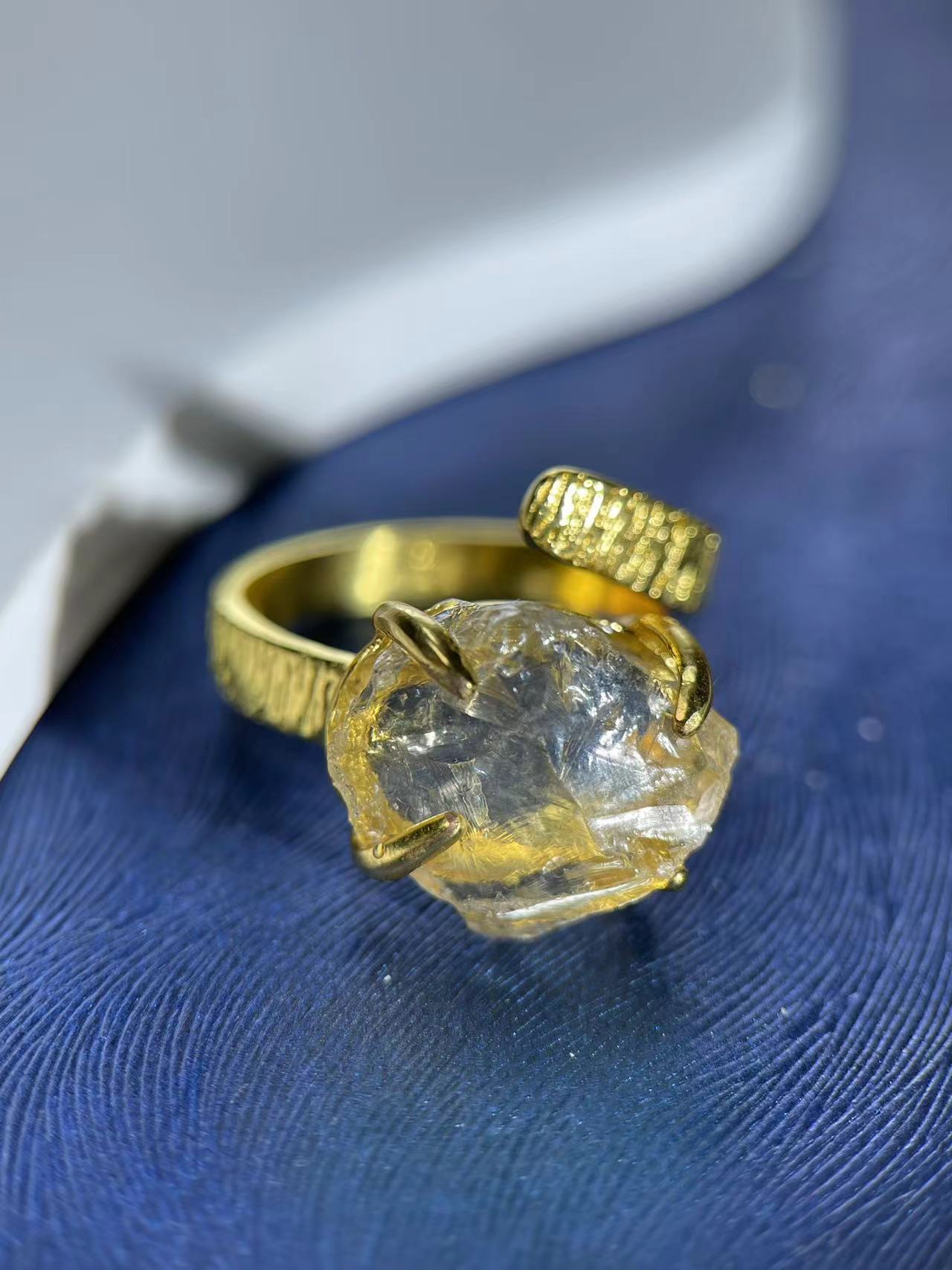 Golden Root – Raw Citrine Ring