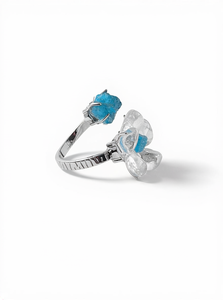 Clear Quartz Flower Ring with raw Blue Apatite, side view