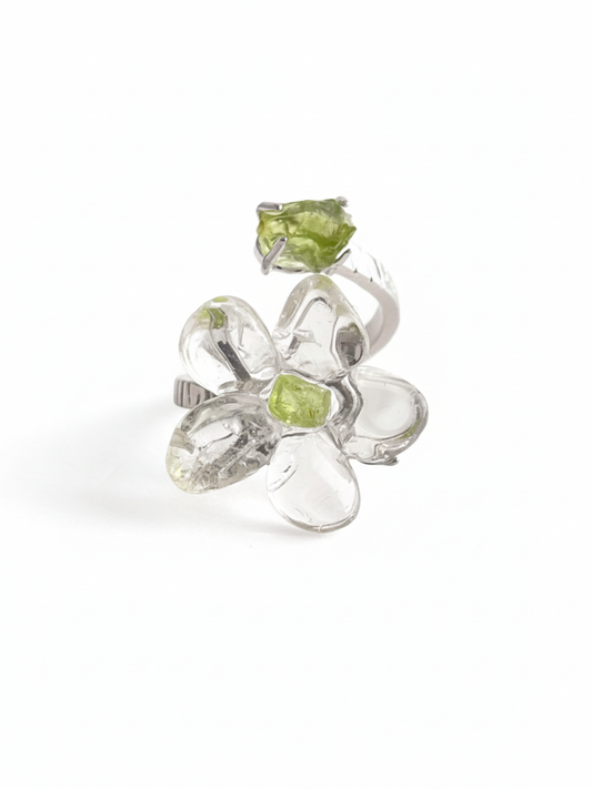 Clear Quartz Flower Ring with raw Peridot, front view