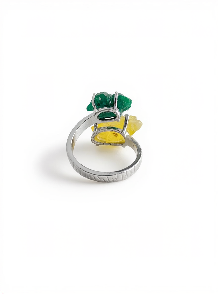 Back view of Dioptase and Brucite mineral specimen ring