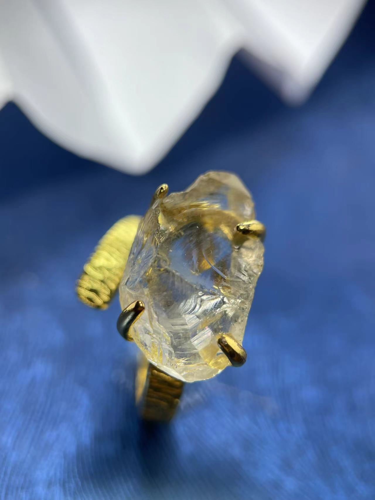 Golden Root – Raw Citrine Ring