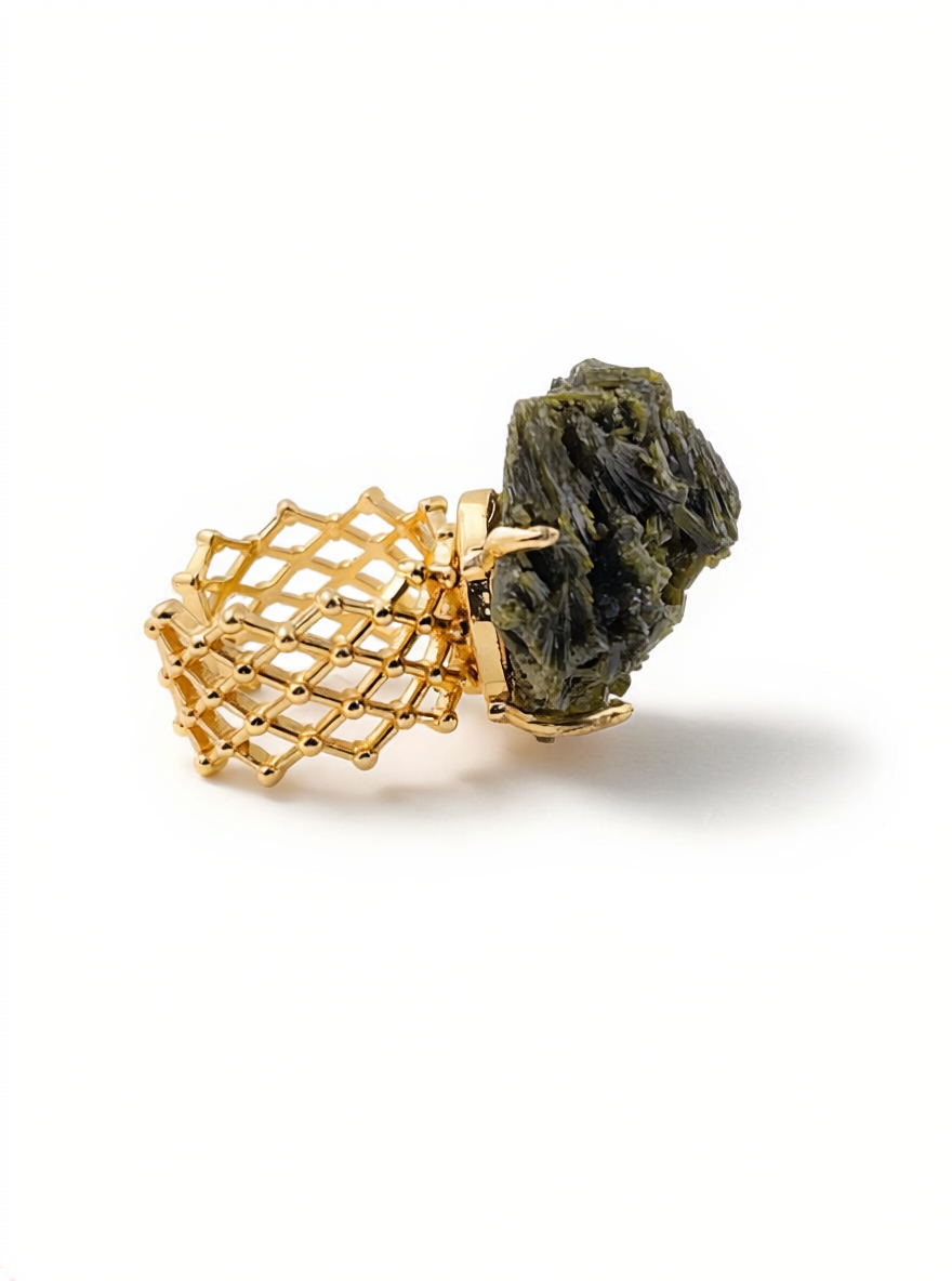 Side view of green tourmaline cluster ring