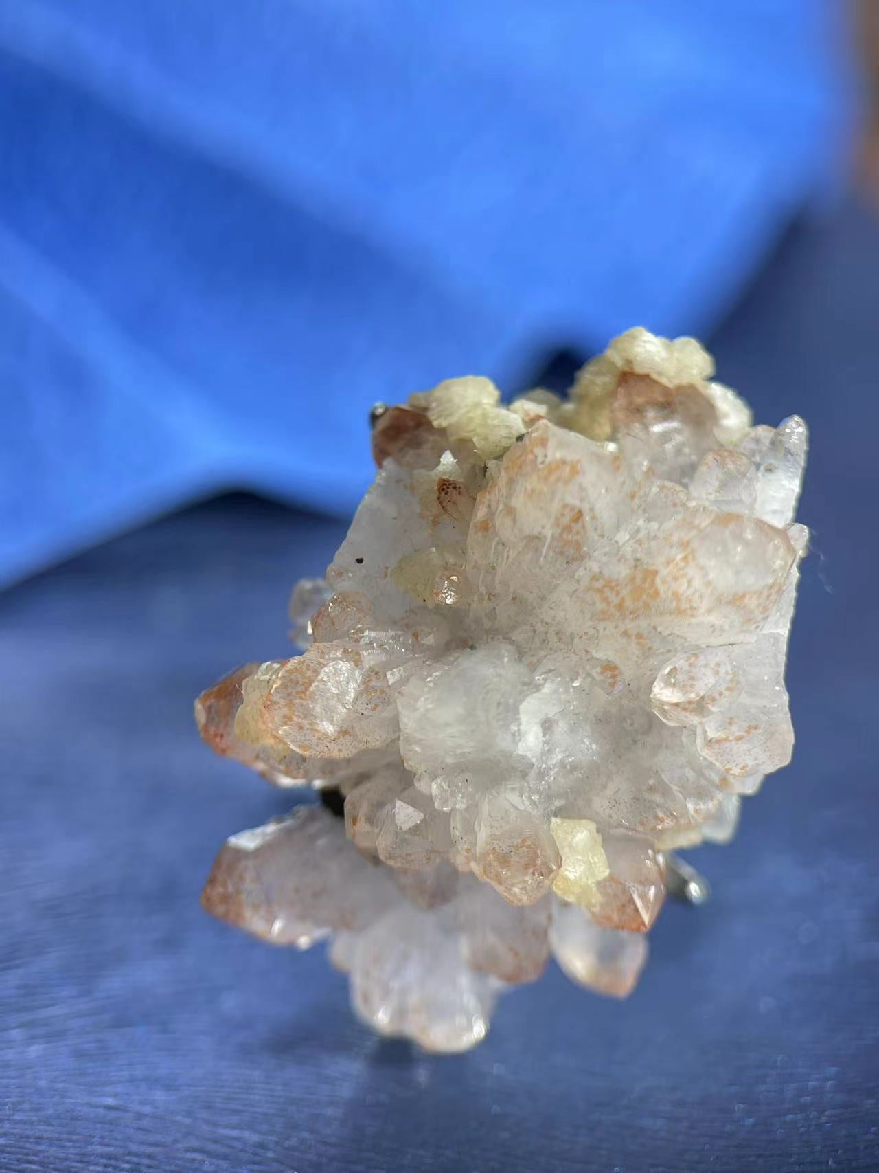 Iron-Included Quartz Cluster