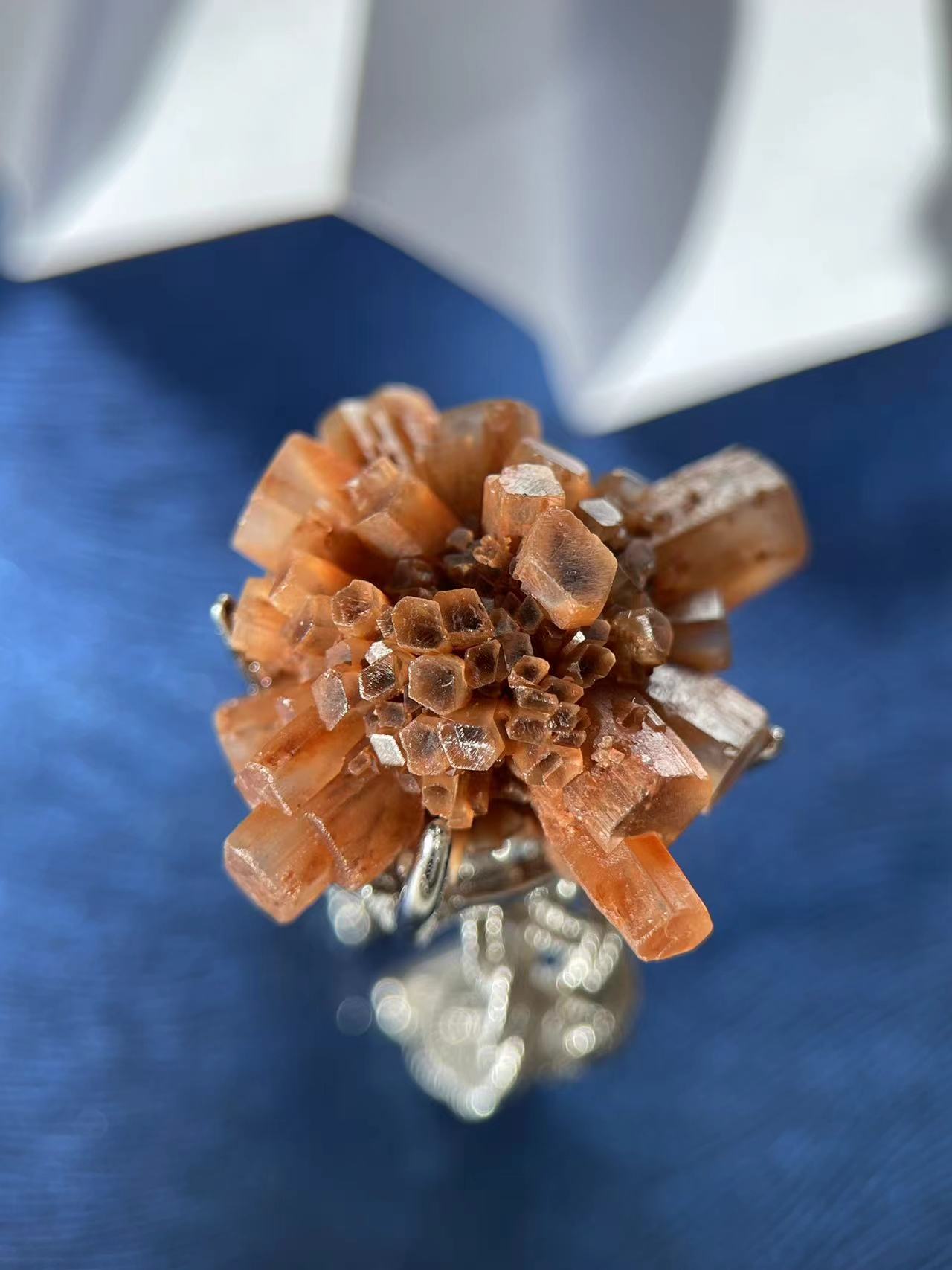 Corelight – Raw Aragonite Cluster Ring