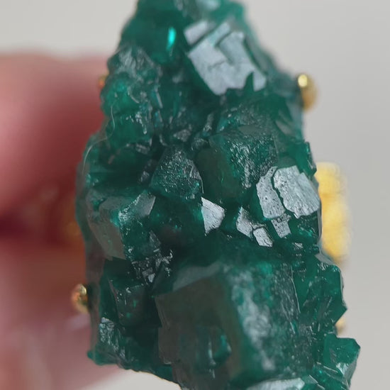 video natural congo dioptase mineral specimen ring