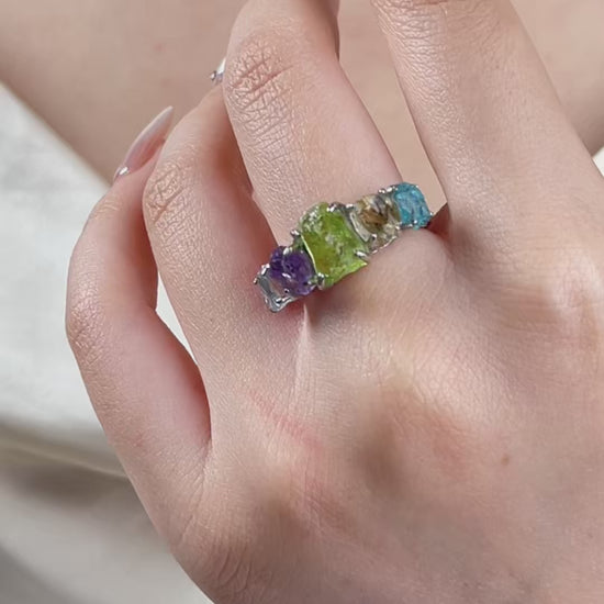 Video of rainbow raw crystal ring with aquamarine citrine peridot amethyst and blue apatite