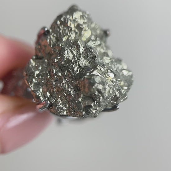 Video of raw chalcopyrite mineral specimen ring from Peru