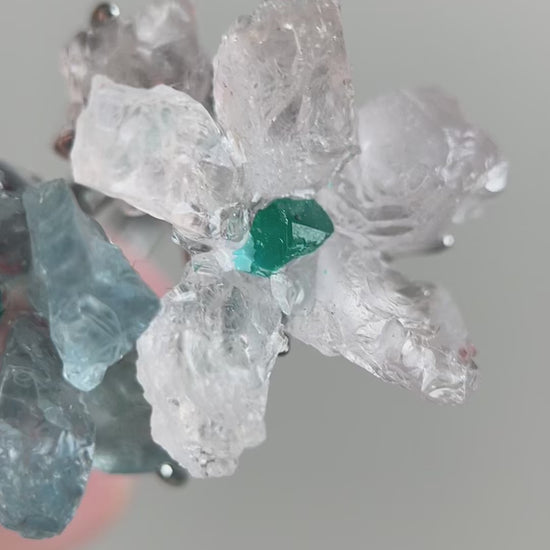 Video of raw Morganite, Aquamarine and Dioptase double flower crystal ring