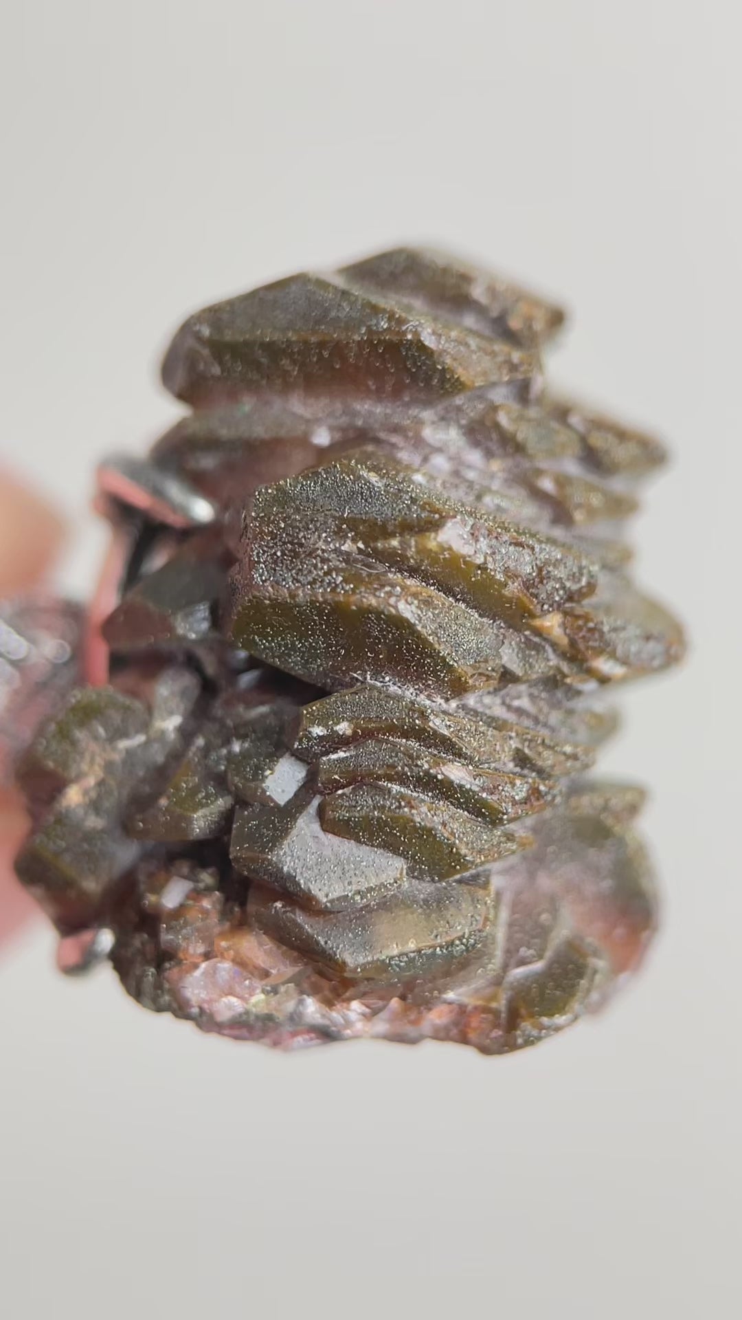 Video of pyrite on calcite ring