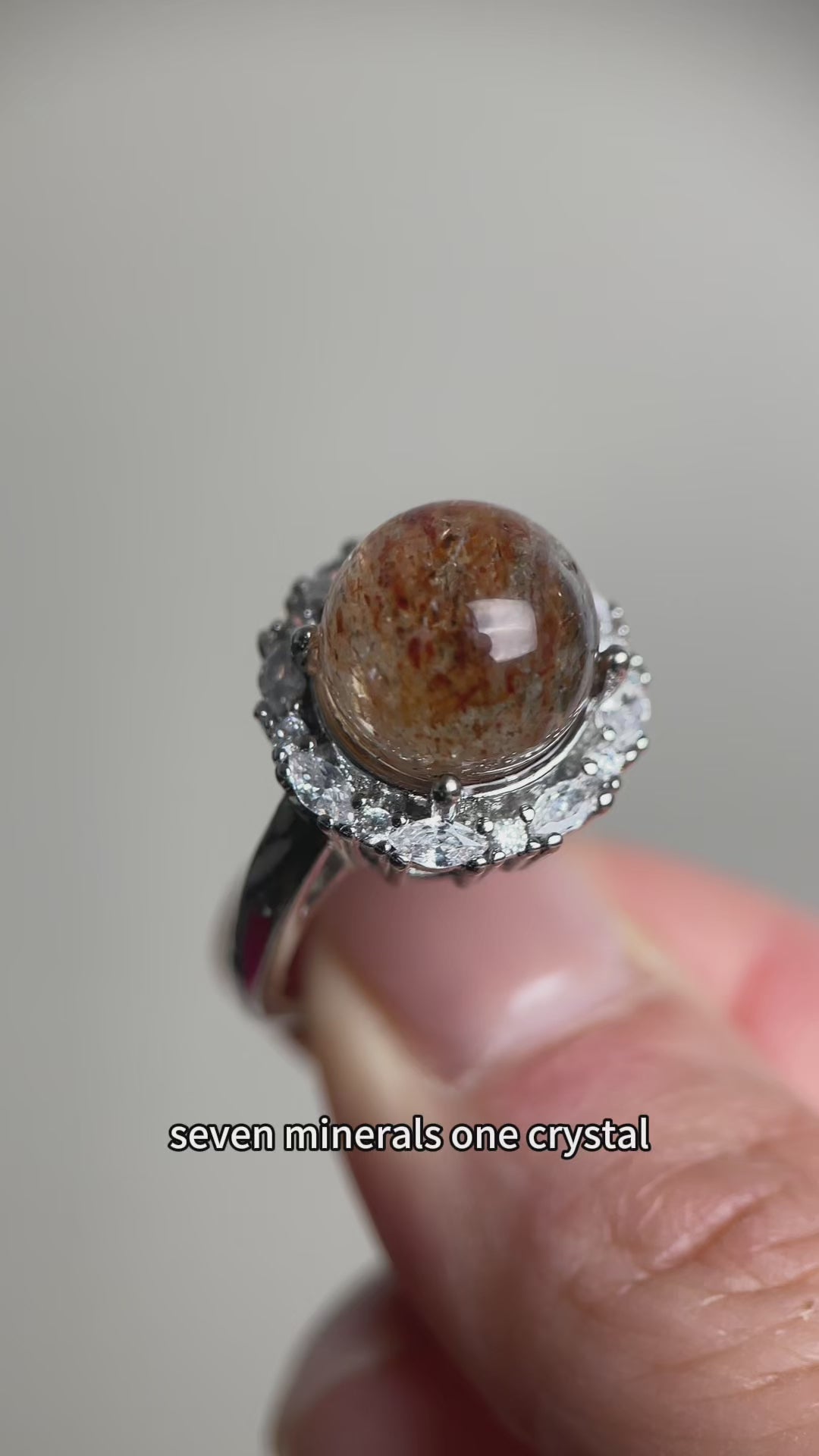 video super seven quartz sphere ring