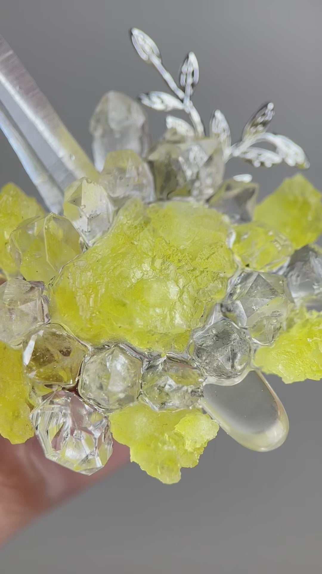 Video of raw Brucite, Herkimer Diamond Quartz and Lemurian Seed Quartz statement ring