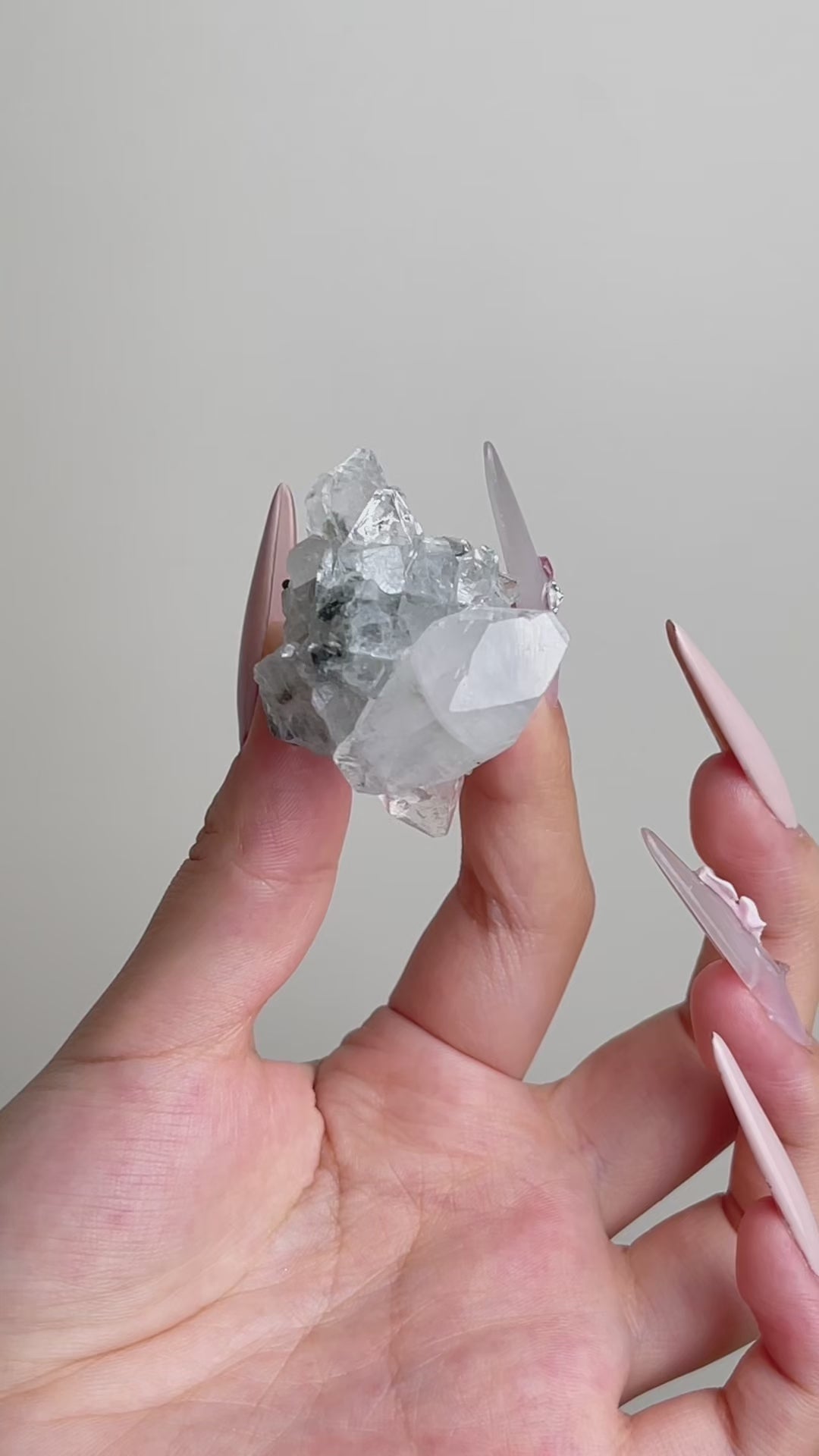 Video of Apophyllite Crystal Cluster Ring showing glassy crystal faces