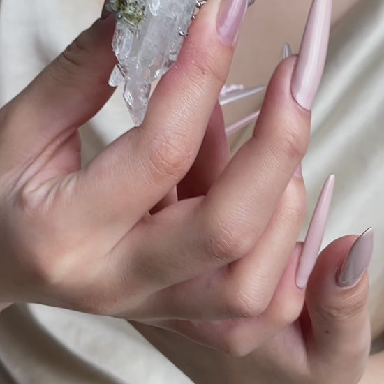 Video of Colombian Lemurian Quartz Cluster with Chlorite ring showing natural crystal details