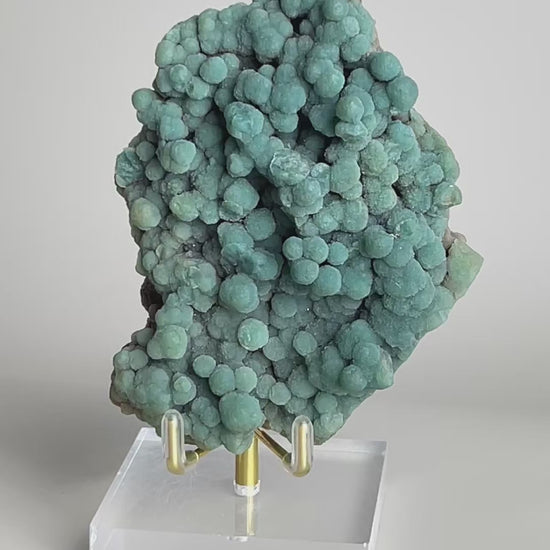 Video of raw botryoidal green prehnite mineral specimen from Morocco with rounded crystal texture