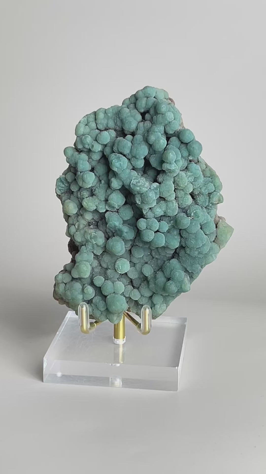 Video of raw botryoidal green prehnite mineral specimen from Morocco with rounded crystal texture