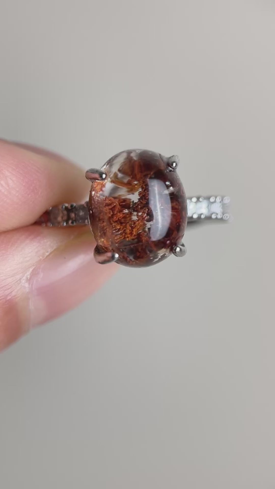 Video of Phantom Quartz Freeform Ring