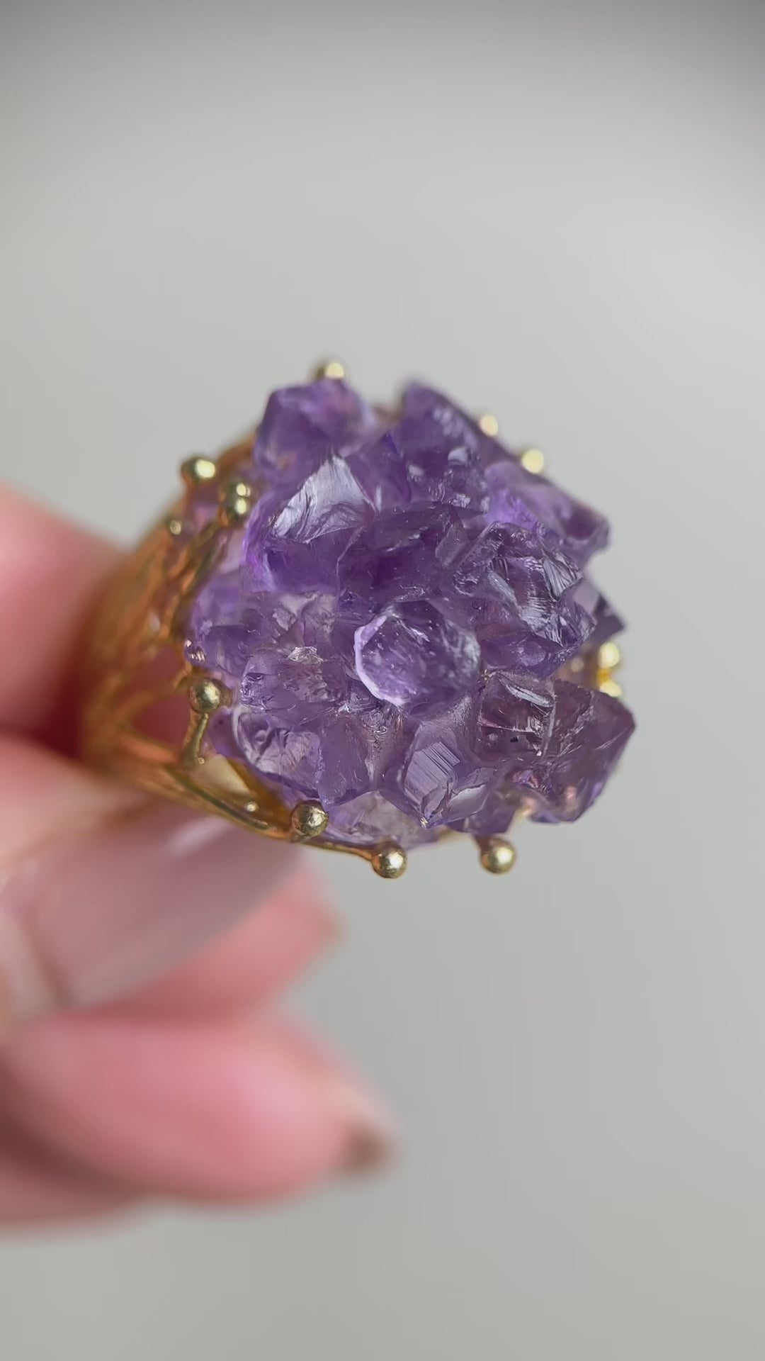 Video of amethyst cluster raw crystal bouquet ring