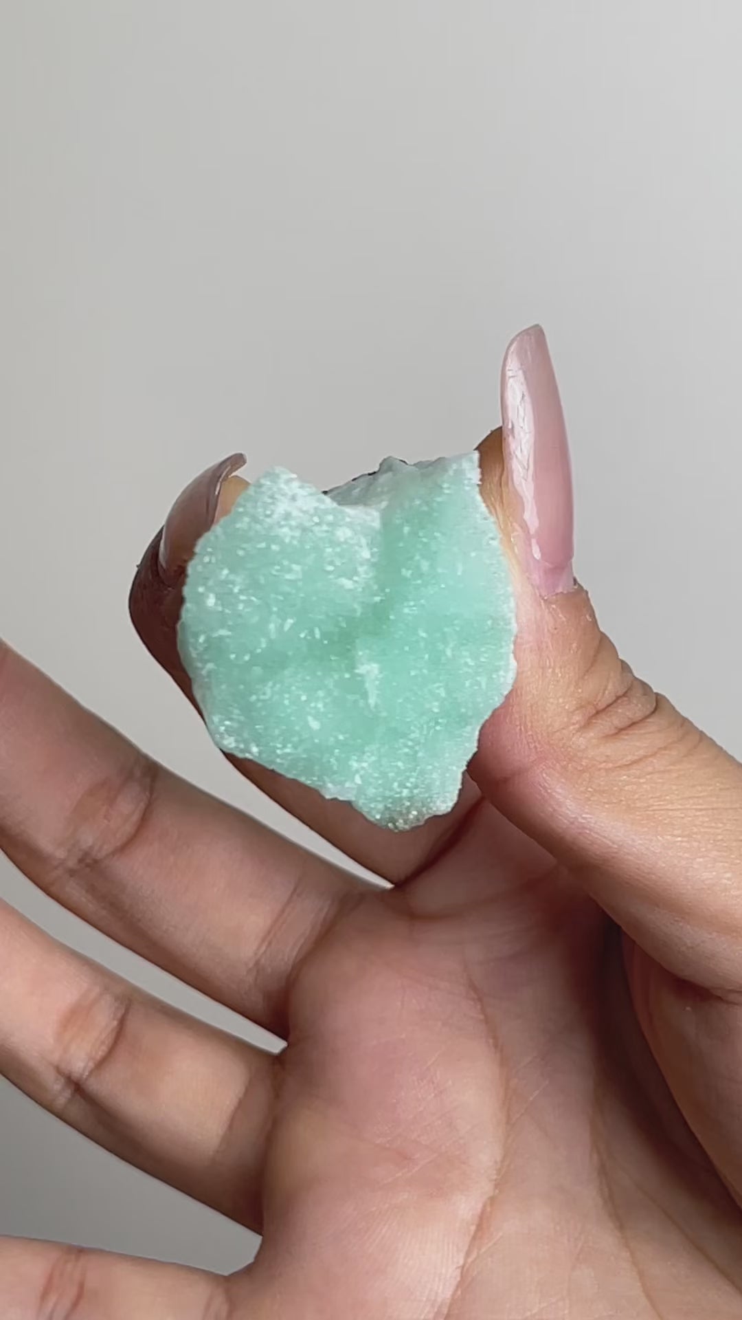 Video of hemimorphite mineral specimen ring with sparkling drusy crystals