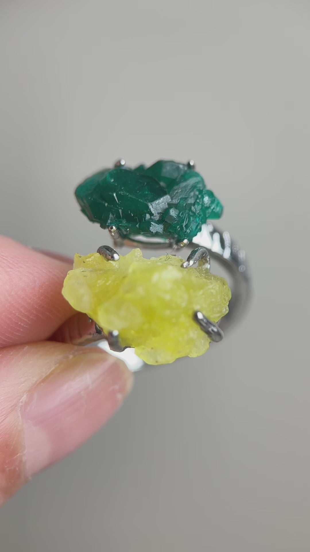 Video of Dioptase and Brucite mineral specimen ring by Oryssia