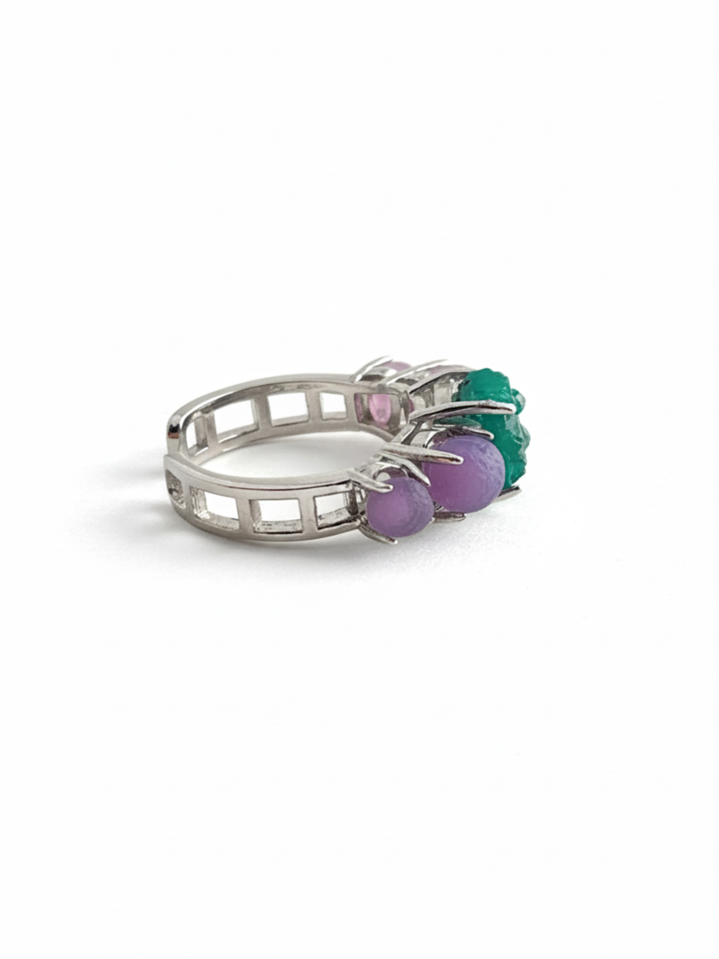 Side view of Purple Grape Agate and Dioptase ring by Oryssia
