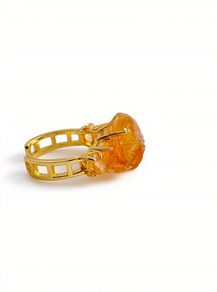 Raw citrine ring side view detail
