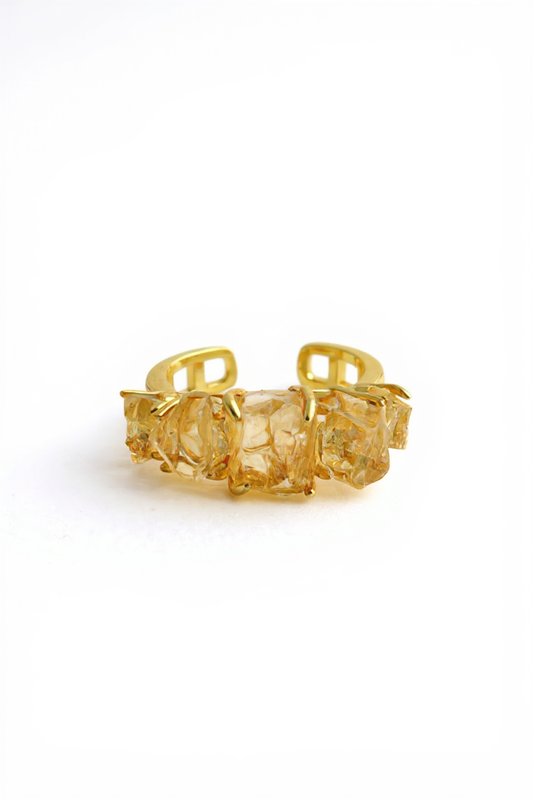 Raw Citrine row ring front view